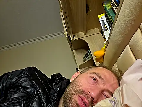 theSmallest-dick online show from October 18, 2025, 10:54 pm