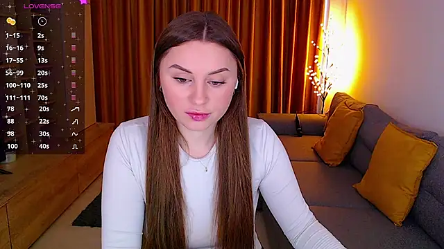  Mia Adams online show from January 31, 2025, 7:39 am