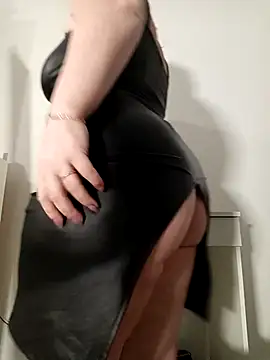 amanda-hornySeduction online show from March 27, 2026, 6:41 am