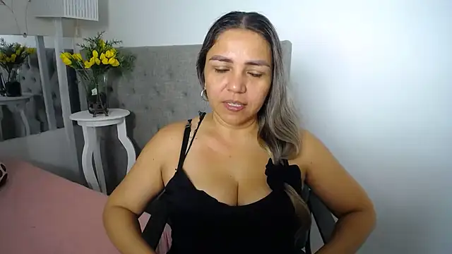 cum bigass online show from July 11, 2026, 12:30 pm
