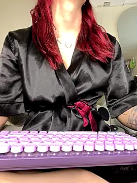 Snapshot of devlin_nurmi chatting on October 14, 2025, 1:23 pm devlin nurmi online show from October 14, 2025, 1:23 pm