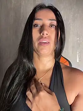 Valentinne z online show from March 22, 2026, 6:33 pm