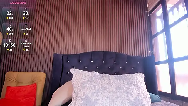 Snapshot of JuliaDawson_ chatting on January 17, 2026, 9:40 pm JuliaDawson online show from January 17, 2026, 9:40 pm