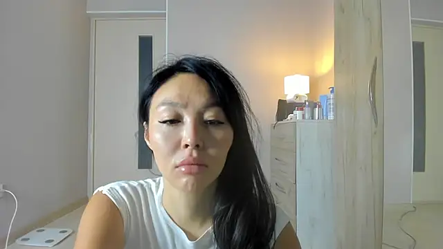 keiko hot online show from May 30, 2026, 2:52 am