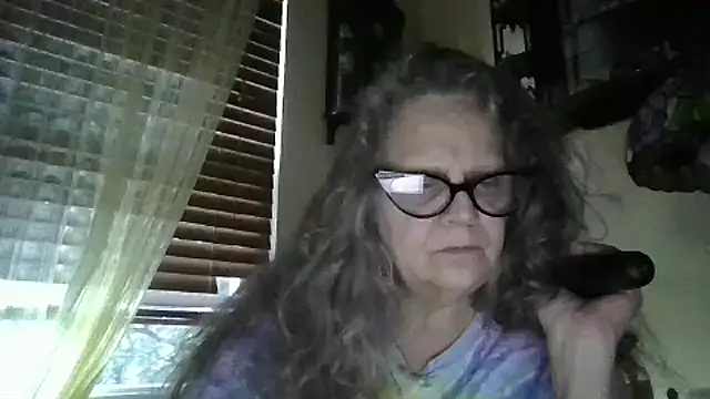 DestineeLoverGirl online show from November 18, 2025, 12:31 pm