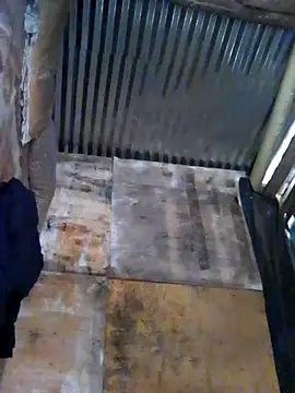 Snapshot of Johnny_emboh chatting on October 11, 2025, 10:14 am Johnny emboh online show from October 11, 2025, 10:14 am