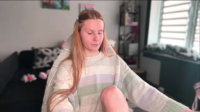 Snapshot of Chanel_Gill chatting on February 1, 2026, 12:15 pm Chanel Gill online show from February 1, 2026, 12:15 pm