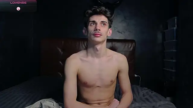 DanielCrush1 online show from January 9, 2026, 2:36 am