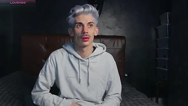 DanielCrush1 online show from January 17, 2026, 3:44 am