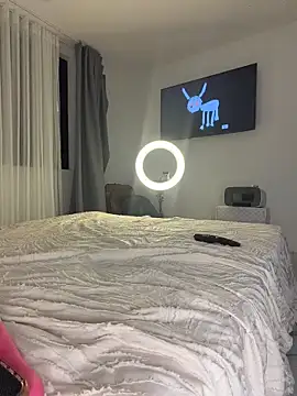 stormyy  online show from March 26, 2026, 11:43 pm