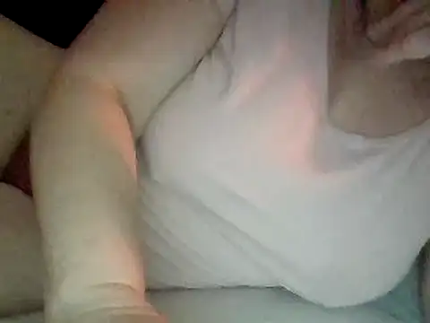 Snapshot of openbars chatting on January 2, 2025, 12:35 pm openbars online show from January 2, 2025, 12:35 pm