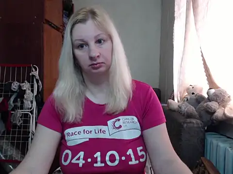 BustyBlond online show from March 13, 2025, 6:37 am