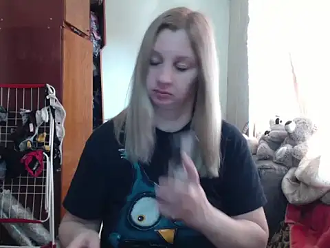 BustyBlond online show from March 23, 2025, 8:15 am