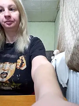 BustyBlond online show from January 17, 2026, 4:39 am