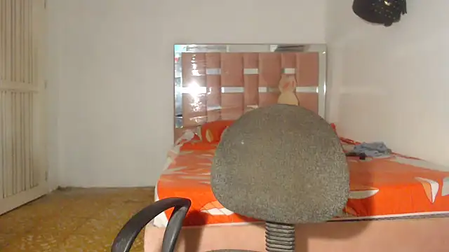 Snapshot of Kristal_Cox1 chatting on February 1, 2025, 11:21 am Kristal Cox1 online show from February 1, 2025, 11:21 am