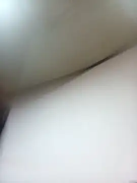 Snapshot of EISONREINA11 chatting on November 16, 2025, 1:49 pm EISONREINA11 online show from November 16, 2025, 1:49 pm