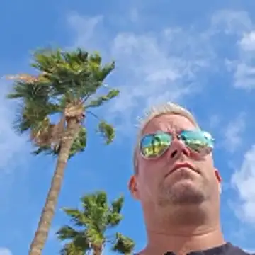 Trucker Hunter online show from January 18, 2026, 11:47 am