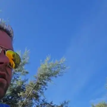 Trucker Hunter online show from February 8, 2026, 11:46 am