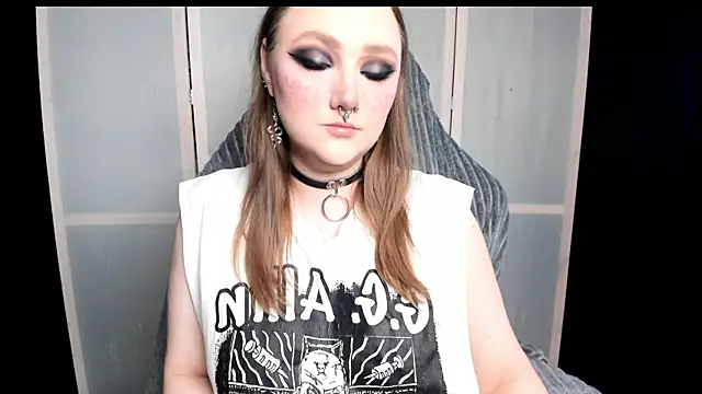 YourDyingBride online show from June 5, 2026, 9:42 pm