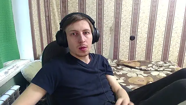 darienlarge online show from November 1, 2025, 9:00 am