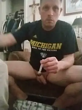 Snapshot of curiouscock38 chatting on March 22, 2025, 5:09 pm curiouscock38 online show from March 22, 2025, 5:09 pm