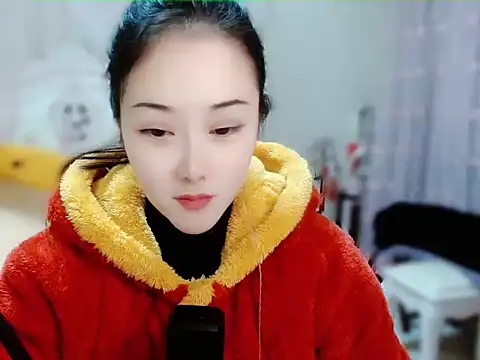 Snapshot of Angel-C chatting on January 2, 2025, 1:38 am Angel-C online show from January 2, 2025, 1:38 am