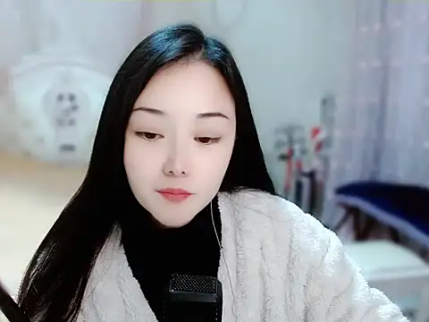 Snapshot of Angel-C chatting on January 3, 2025, 1:27 am Angel-C online show from January 3, 2025, 1:27 am