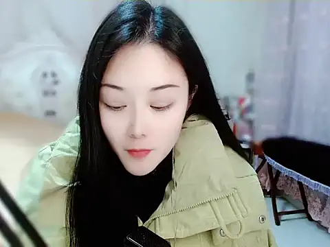 Snapshot of Angel-C chatting on January 28, 2025, 1:39 am Angel-C online show from January 28, 2025, 1:39 am