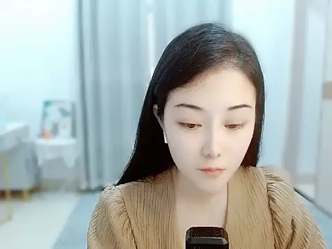 Snapshot of Angel-C chatting on March 13, 2025, 1:21 am Angel-C online show from March 13, 2025, 1:21 am