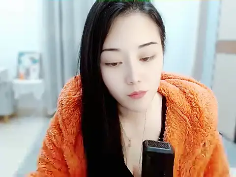 Snapshot of Angel-C chatting on March 17, 2025, 1:24 am Angel-C online show from March 17, 2025, 1:24 am