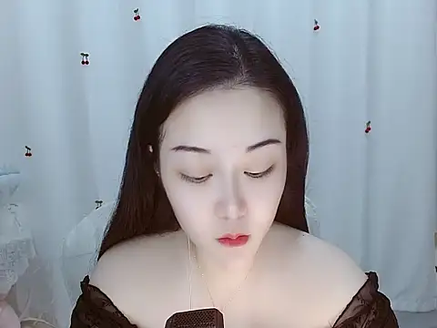 Snapshot of Angel-C chatting on October 11, 2025, 1:27 am Angel-C online show from October 11, 2025, 1:27 am
