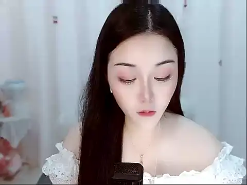 Angel-C online show from April 11, 2026, 1:10 am