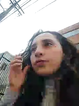 Snapshot of _Laary chatting on December 20, 2024, 8:34 pm  Laary online show from December 20, 2024, 8:34 pm