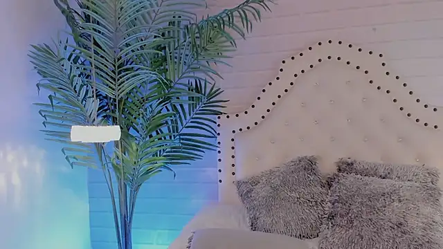  Eurekaa  online show from January 26, 2025, 3:38 am