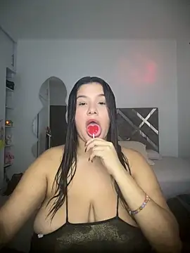 Snapshot of ValleryParker chatting on February 23, 2026, 10:29 pm ValleryParker online show from February 23, 2026, 10:29 pm