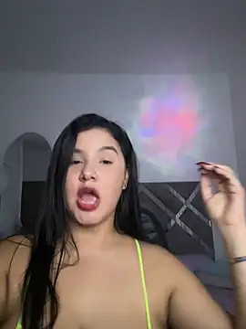 Snapshot of ValleryParker chatting on March 3, 2026, 6:52 am ValleryParker online show from March 3, 2026, 6:52 am