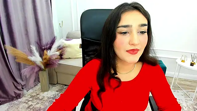 Snapshot of GoldenHeart_1 chatting on January 28, 2025, 7:32 pm GoldenHeart 1 online show from January 28, 2025, 7:32 pm