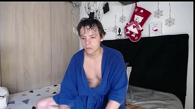 Santiago kiler online show from December 3, 2025, 1:31 pm