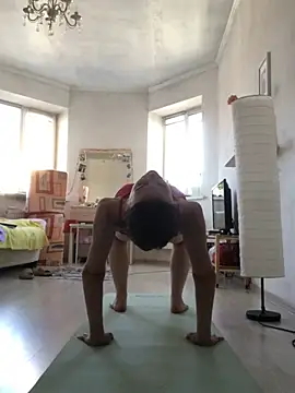 LeyaJohnson online show from March 5, 2025, 10:44 am