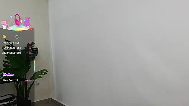 Sassy--Girl online show from March 21, 2025, 6:18 pm