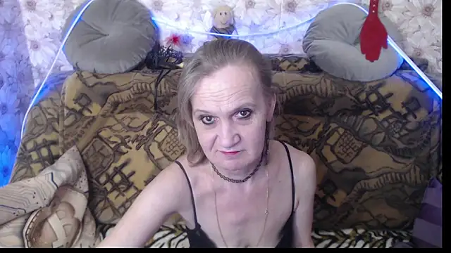 MissBekker online show from December 10, 2024, 1:22 am