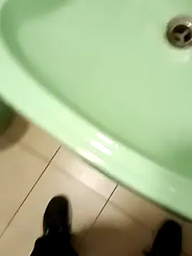 rodovlaz online show from February 28, 2025, 7:14 pm