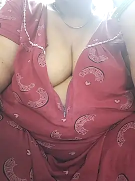 Snapshot of Kavya_XX chatting on July 5, 2026, 4:19 am Kavya XX online show from July 5, 2026, 4:19 am