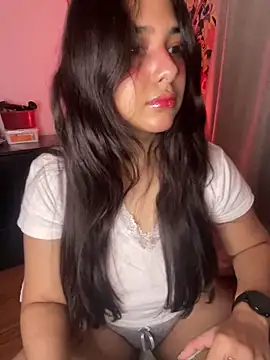 Snapshot of xSelena chatting on March 22, 2025, 4:56 am xSelena online show from March 22, 2025, 4:56 am