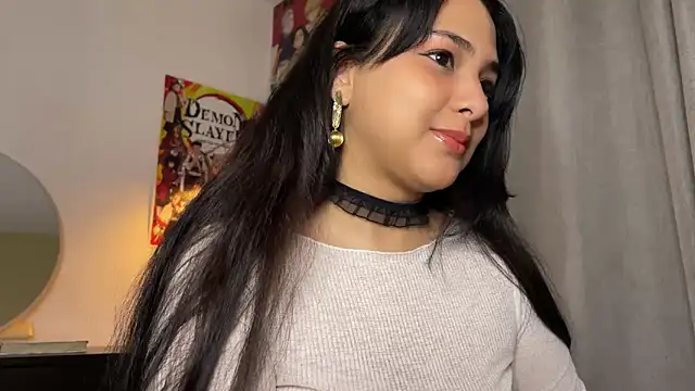 Snapshot of xSelena chatting on December 2, 2025, 12:21 pm xSelena online show from December 2, 2025, 12:21 pm