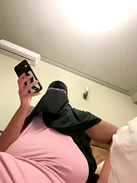 Snapshot of Submissive_Arab chatting on September 11, 2025, 7:25 pm Submissive Arab online show from September 11, 2025, 7:25 pm