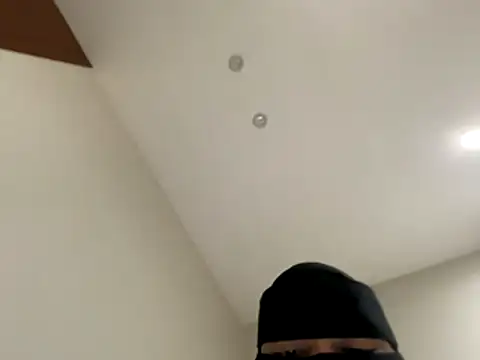 Snapshot of Submissive_Arab chatting on November 7, 2025, 11:05 pm Submissive Arab online show from November 7, 2025, 11:05 pm