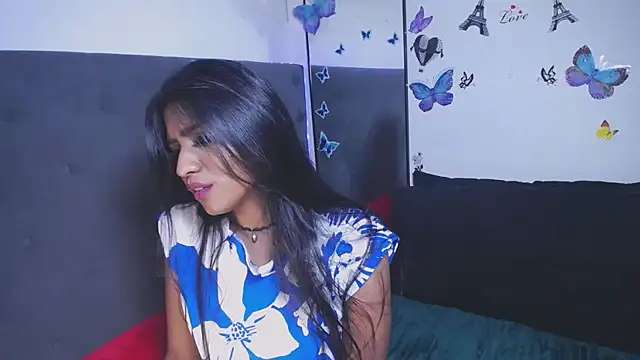 Delilah Blazee online show from November 6, 2025, 5:52 am