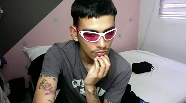 sorry-mom69 online show from January 30, 2025, 9:58 pm