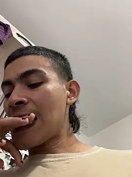 sorry-mom69 online show from November 9, 2025, 12:53 am